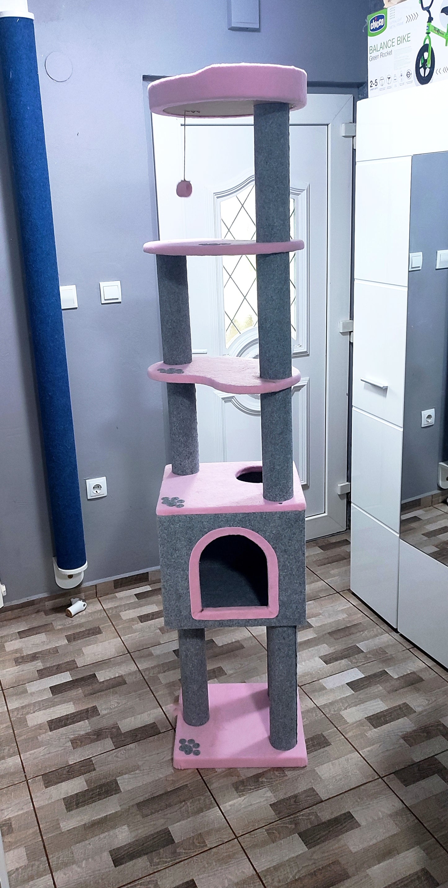 Scratching Post Cindy Light Pink